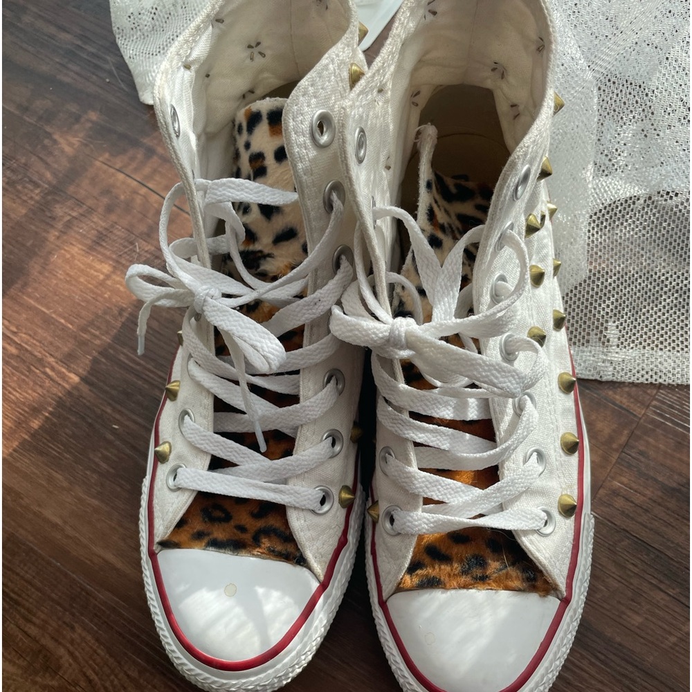 Converse leopard gold spiked high top sneakers size 8